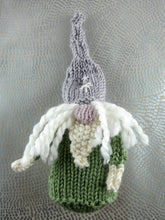 Load image into Gallery viewer, Knitted Christmas Gnome decoration
