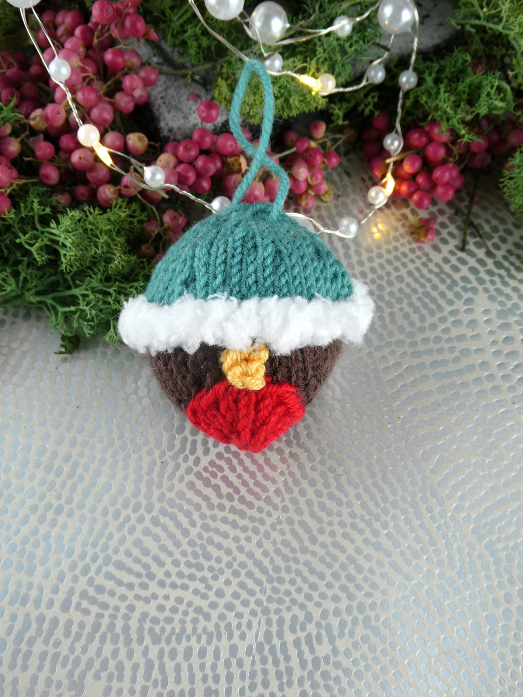 Knitted Robin Christmas tree decoration