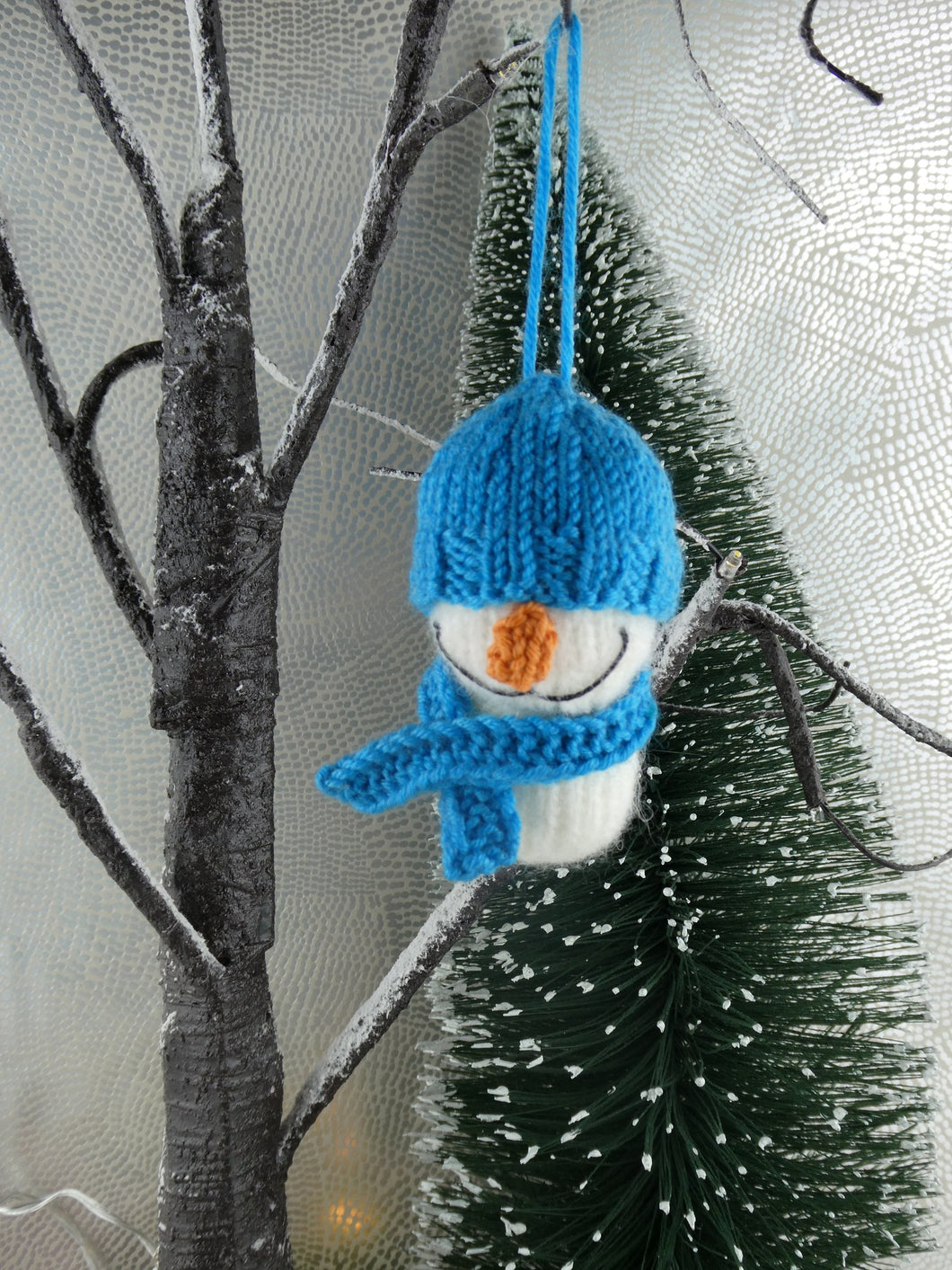 Knitted Snowman Christmas tree decoration
