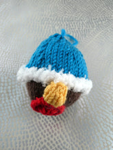 Load image into Gallery viewer, Knitted Robin Christmas tree decoration