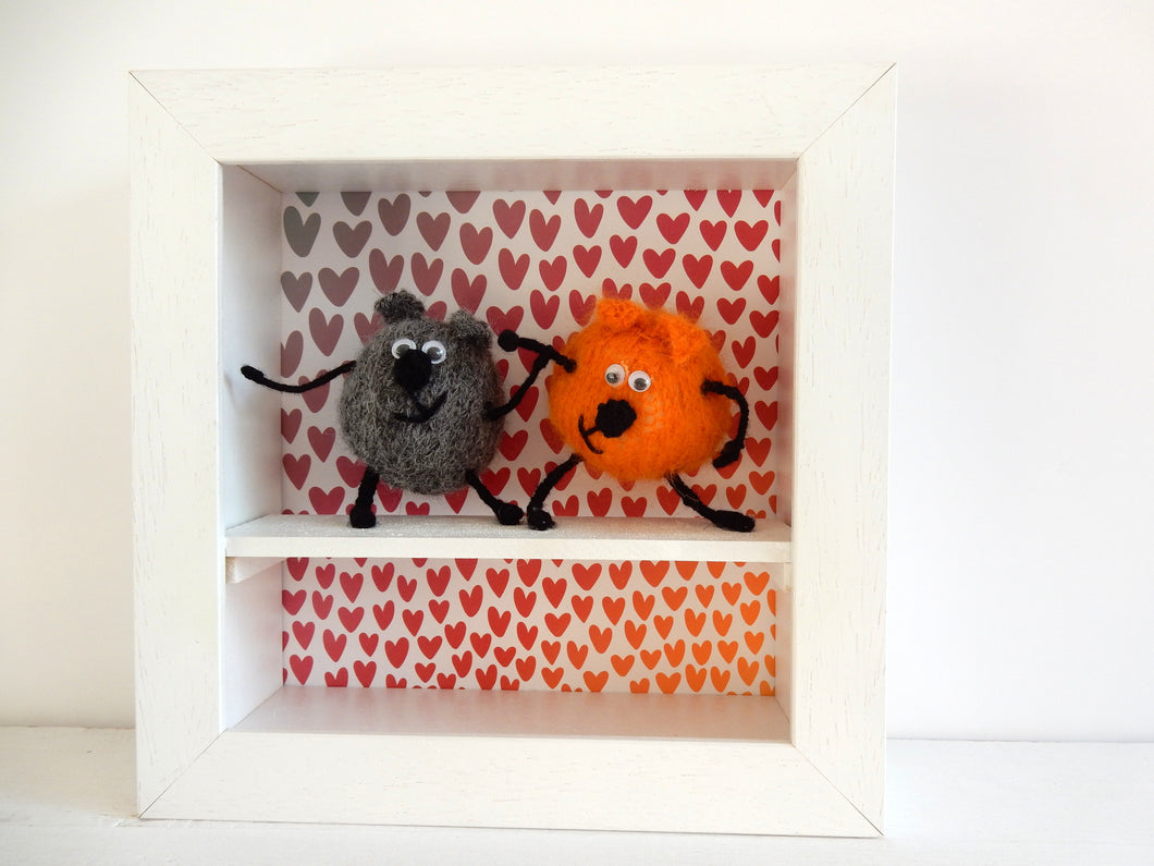 2 Fluffy Friends in a box