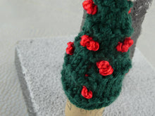 Load image into Gallery viewer, Small Knitted Christmas Tree